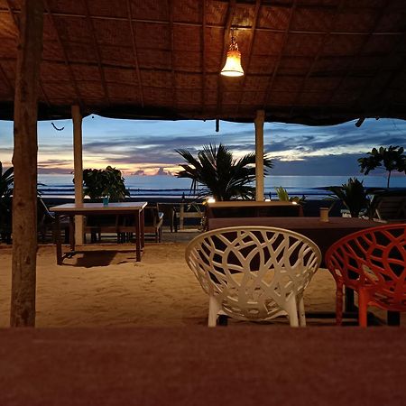 Shantaram Beach Huts Arambol Exterior foto